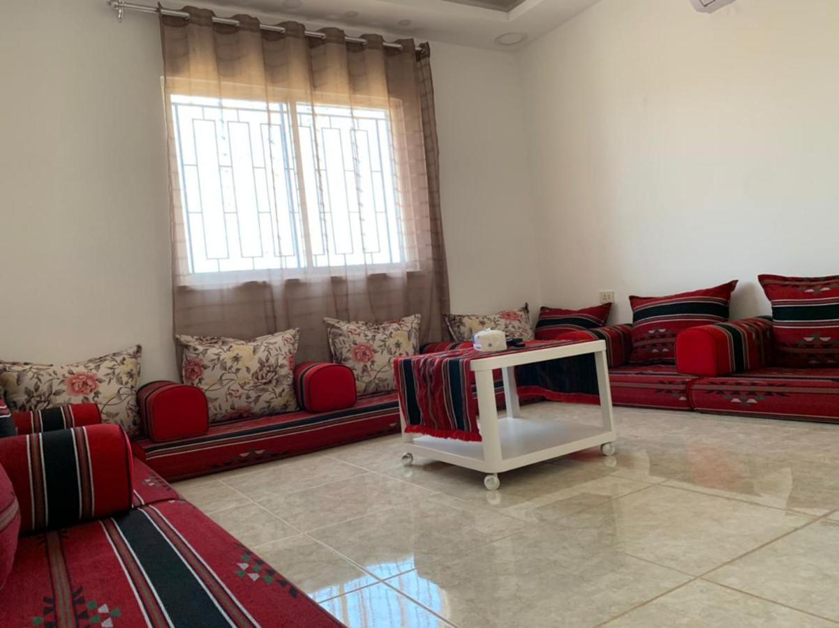 Gedara Guesthouse: Enjoy Unforgettable Scenes Umm Qays Екстериор снимка